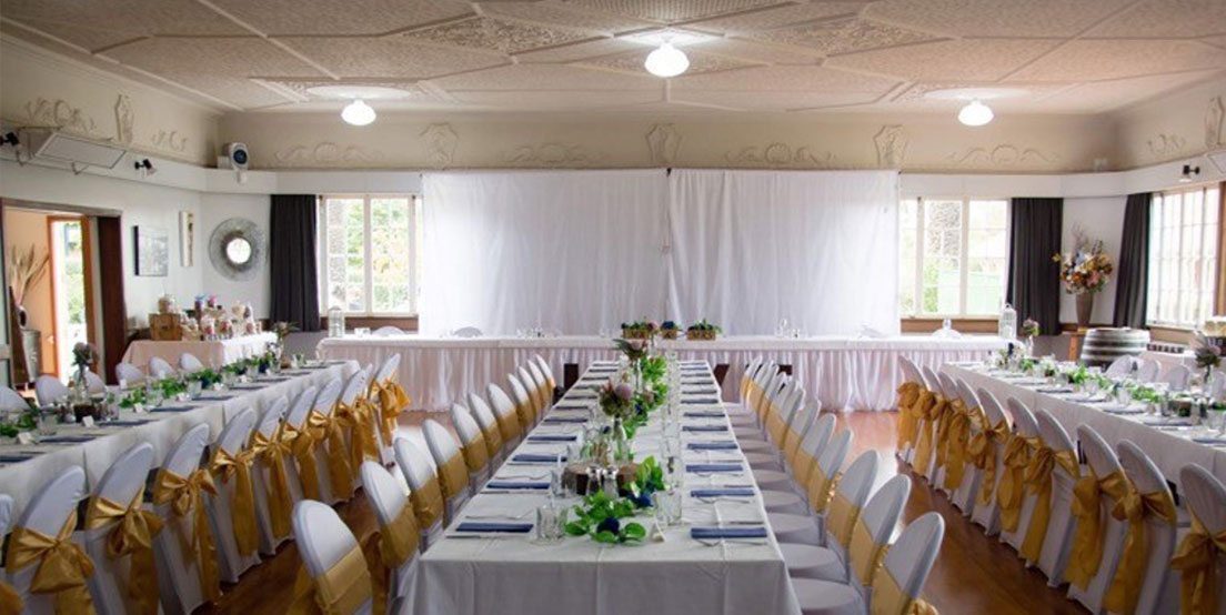 SophezeOnTheBay CarolineBay Timaru Wedding BelindaHolden Tables