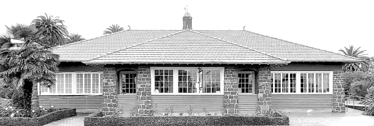 SophezeOnTheBay TeaRooms 2022